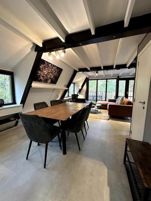 Chaleureux Chalet A Durbuy Exterior foto